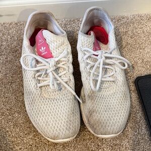 Adidas Pharrell Williams Sneakers men’s 5 women’s 7